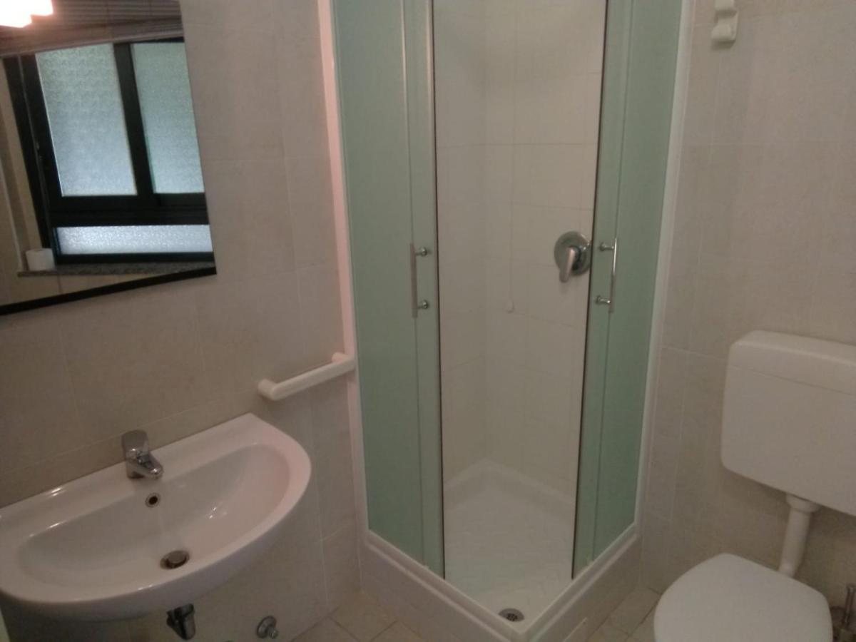 La Cordata Accommodation - Brodolini 24 Cinisello Balsamo Eksteriør billede