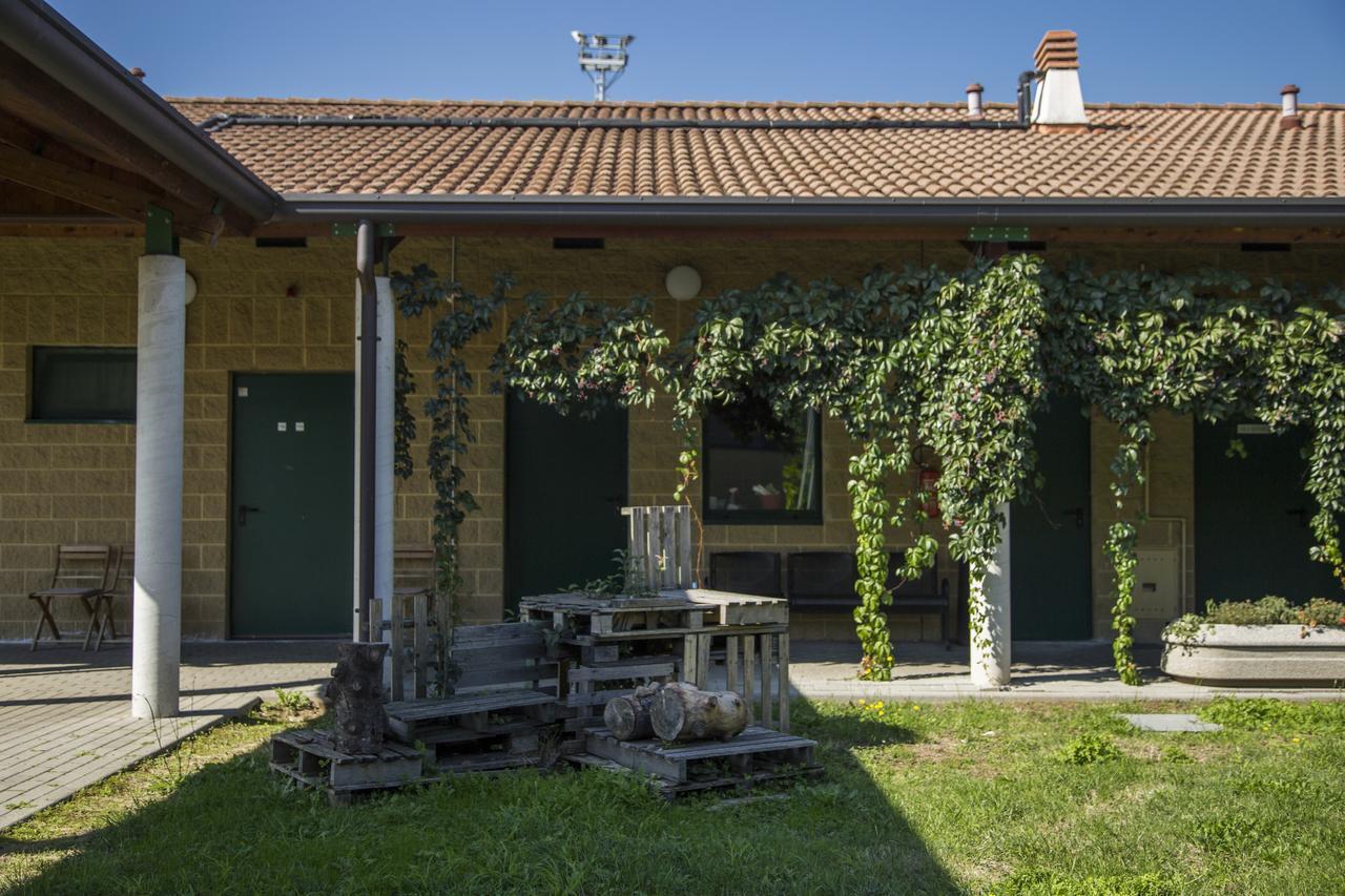 La Cordata Accommodation - Brodolini 24 Cinisello Balsamo Eksteriør billede